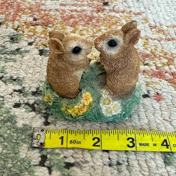 Vintage Stone Critters Kissing Bunnies Rabbits Mini Figurines
So precious! 3” - Picture 8 of 8